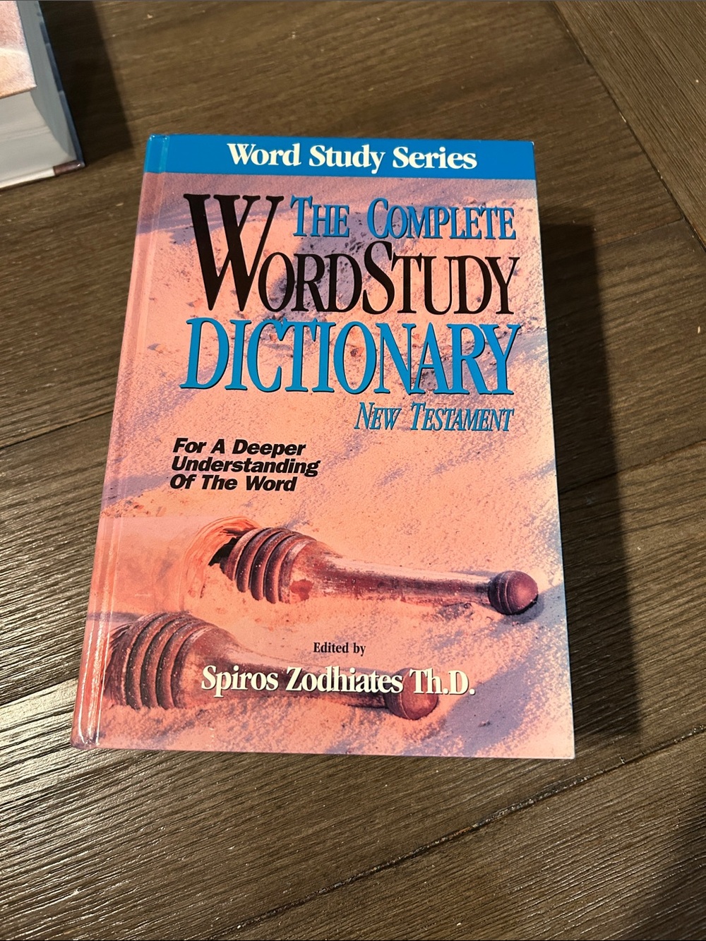 The Complete Word Study Dictionary New Testament very good condition Bible Study